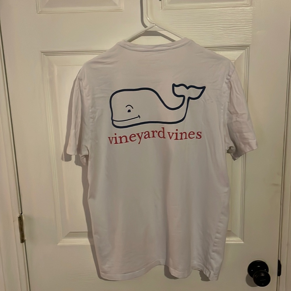 Vineyard Vine’s T-Shirt
